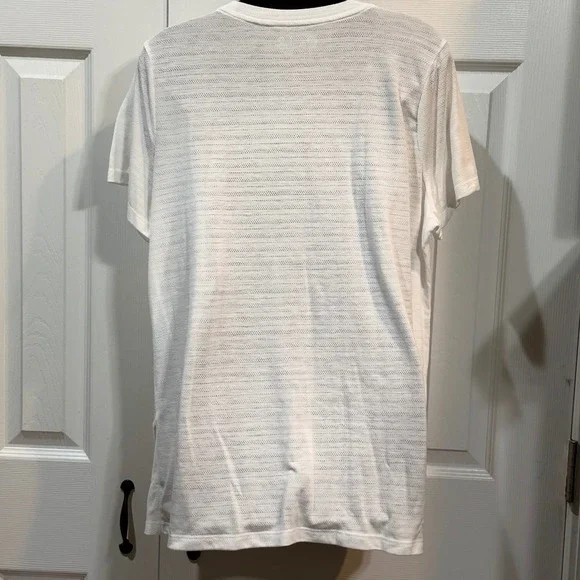 Xersion Womens‎ White Textured Twist Front Tunic Tee Top Shirt XL - Picture 3 of 4